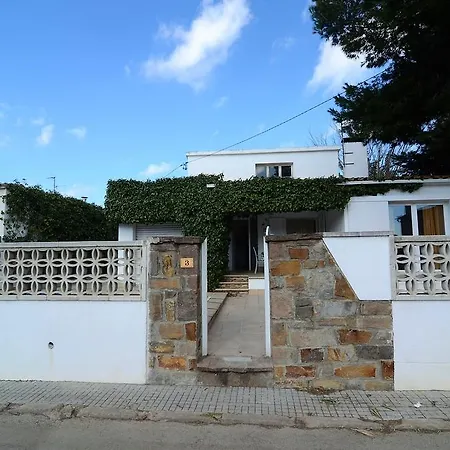 La Marinada בית נופש *
